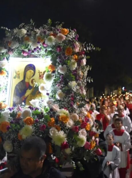 Festa da Padroeira movimenta Campo Grande com missas, shows e quermesse