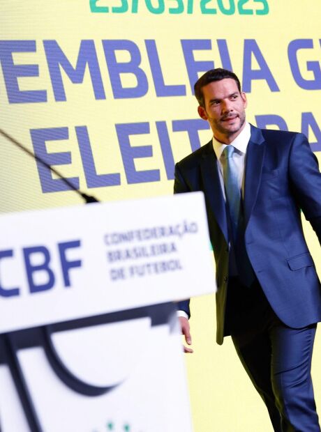 Presidente da CBF chega a Capital para inaugurar centro de futebol