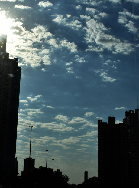 Ano Novo em MS ter&aacute; calor e chance de chuva isolada