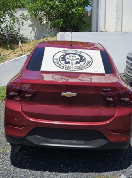 Quase um ano depois, pol&iacute;cia de MS recupera carro roubado em Minas Gerais