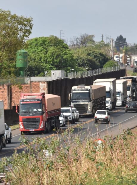 Acidente fatal na BR-163 causou 6km de congestionamento em Campo Grande 
