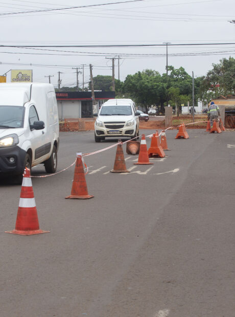 Interdi&ccedil;&atilde;o e desvios no Trevo Imbirussu devem durar aproximadamente um m&ecirc;s