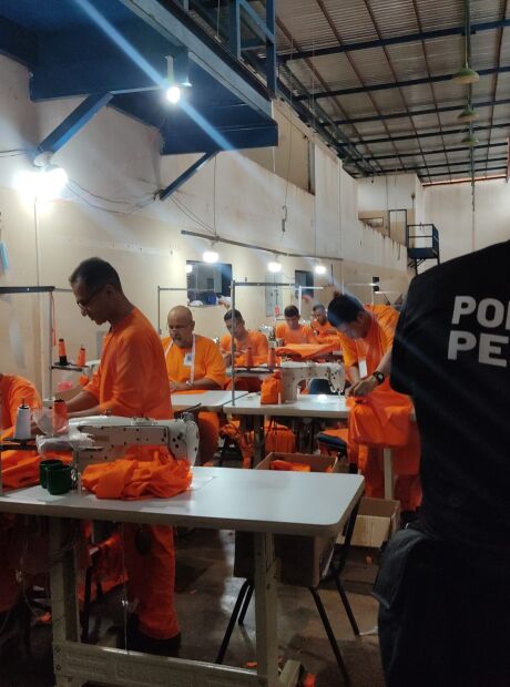 M&atilde;o de obra prisional pode reduzir pela metade custos com servi&ccedil;os terceirizados