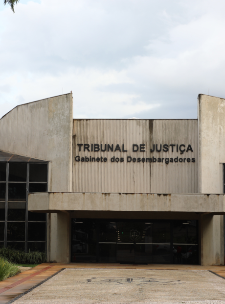 Tribunal de Justi&ccedil;a aprova projeto com 300 cargos para assessores de confian&ccedil;a