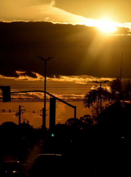 "Manobra" põe irmãos Batista em licitação da hidrovia do Paraguai