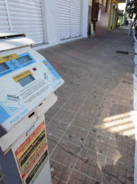 Tarifa do novo parqu&iacute;metro quase dobra em Campo Grande