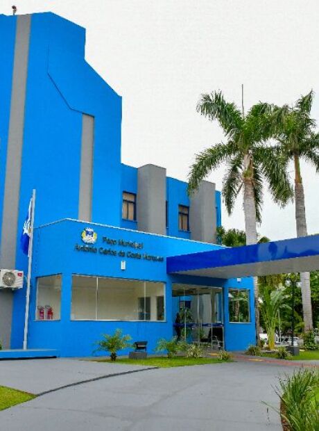 Prefeitura corta decoração natalina para garantir salário dos servidores