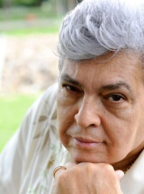 Sidney Magal agita no sábado a pista de dança do Clube Estoril, prometendo embalar o público