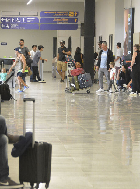 Mau tempo em São Paulo cancela 5 voos em Campo Grande