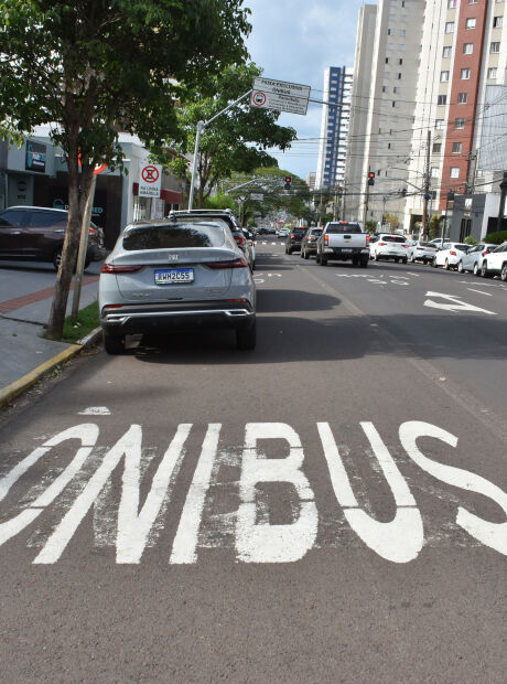 Prefeitura deve rediscutir projeto dos corredores de &ocirc;nibus em 2026