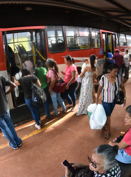 Cons&oacute;rcio Guaicurus alega d&iacute;vida de R$ 15,2 milh&otilde;es e pede aumento no subs&iacute;dio