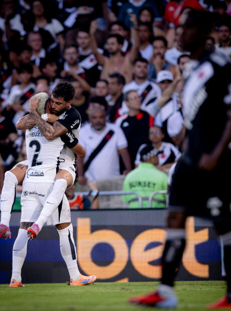 Corinthians vence Vasco e conquista tetracampeonato da Copa do Brasil