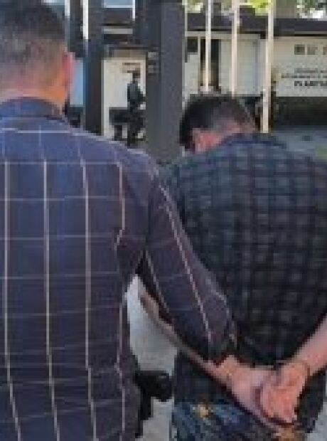 Homem contrata frete para transportar droga em meio a mudan&ccedil;a