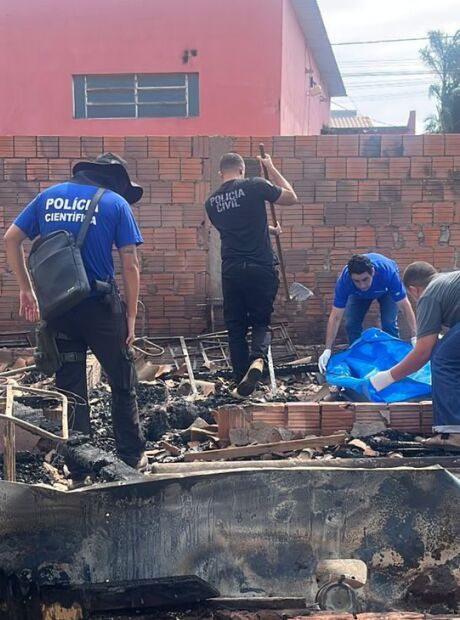 Adolescente comete latroc&iacute;nio e capota carro da v&iacute;tima em MS