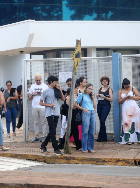 Na Capital, 16 mil candidatos buscam vida nova com o concurso do TJMS