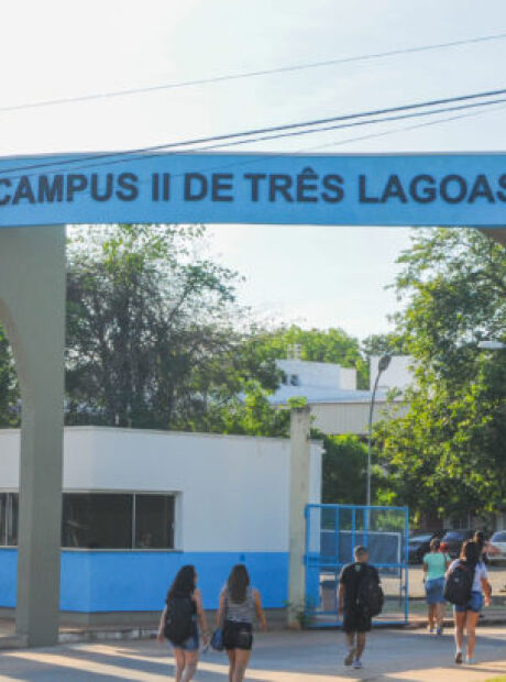 Estudantes de Medicina podem receber bolsa perman&ecirc;ncia do Programa Mais M&eacute;dicos