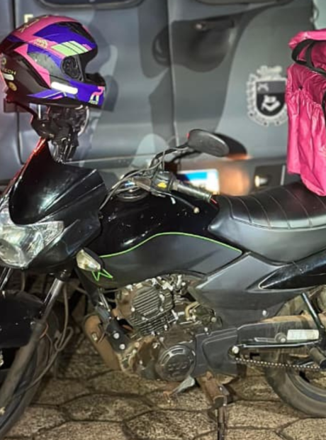Criminoso rende motoentregadora e rouba motocicleta em Campo Grande