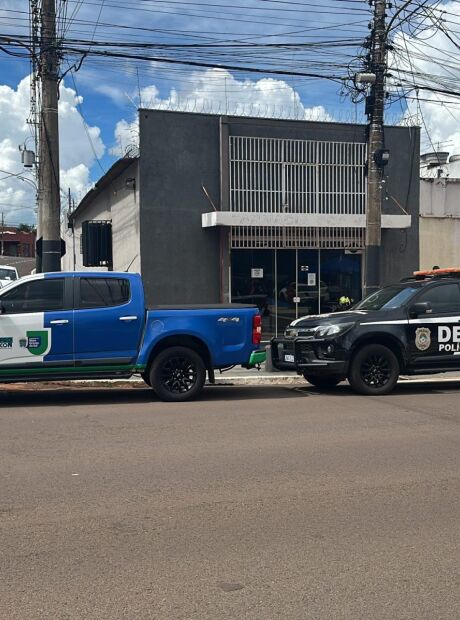 Procon apreende cigarros eletr&ocirc;nicos em tabacaria que vendia por delivery