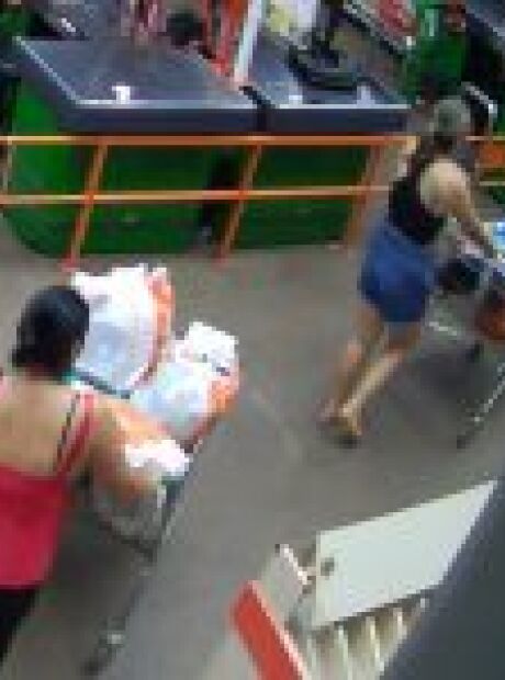 Criminosas furtam R$ 35 mil em mercadorias de rede de atacado e varejista