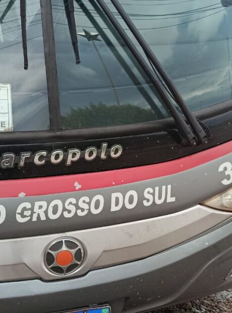 Ar de &ocirc;nibus que saia de Corumb&aacute; quebra na estrada e passageiros sofrem com calor