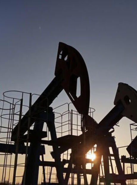 L&iacute;der do parlamento do Ir&atilde; diz que bloqueio naval dos EUA &eacute; medida 'desajeitada e ignorante'