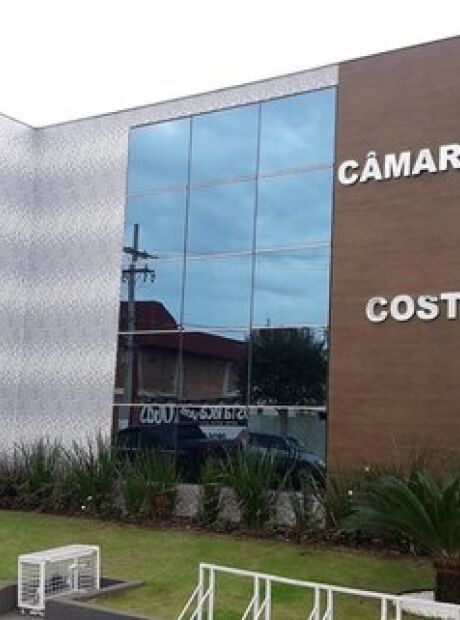 Esc&acirc;ndalo deve tirar outro cliente de escrit&oacute;rio ligado a desembargador e deputado