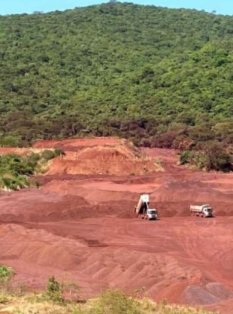 Irm&atilde;os Batista projetam in&eacute;dita "estrada rolante" de 12 km em MS