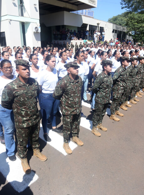 Pela 1&ordf; vez na hist&oacute;ria, 108 mulheres ingressam como soldados nas For&ccedil;as Armadas