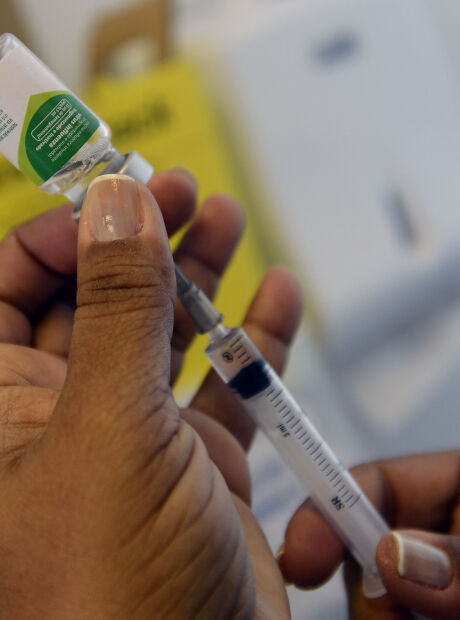 Com circula&ccedil;&atilde;o do v&iacute;rus em alta, MS antecipa vacina&ccedil;&atilde;o contra influenza