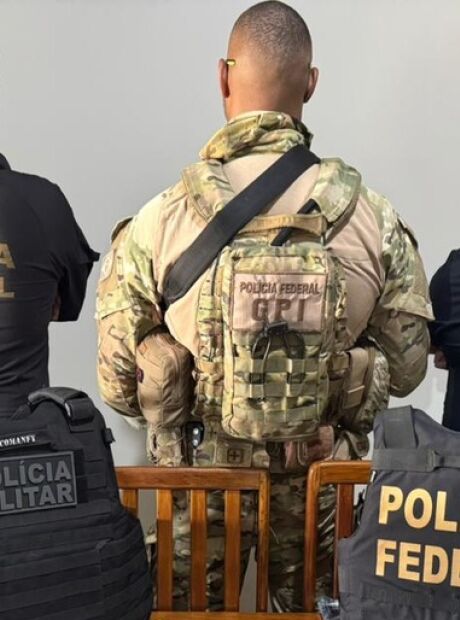 PF prende PM aposentado envolvido no tr&aacute;fico de armas
