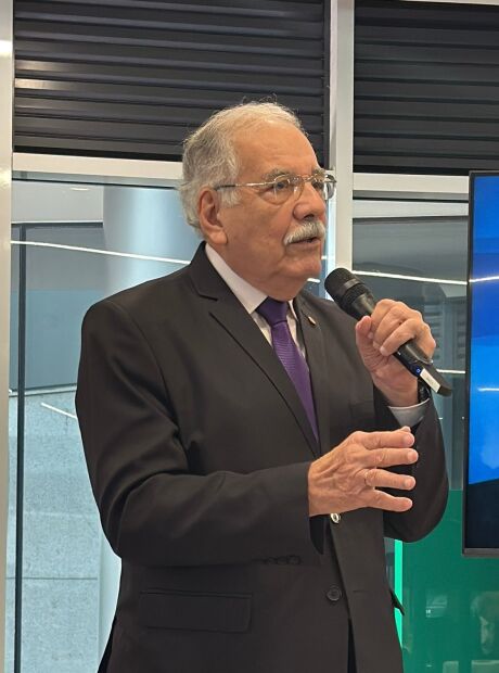 Deputado de MS quer vetar a abertura de novos cursos de Medicina por 5 anos