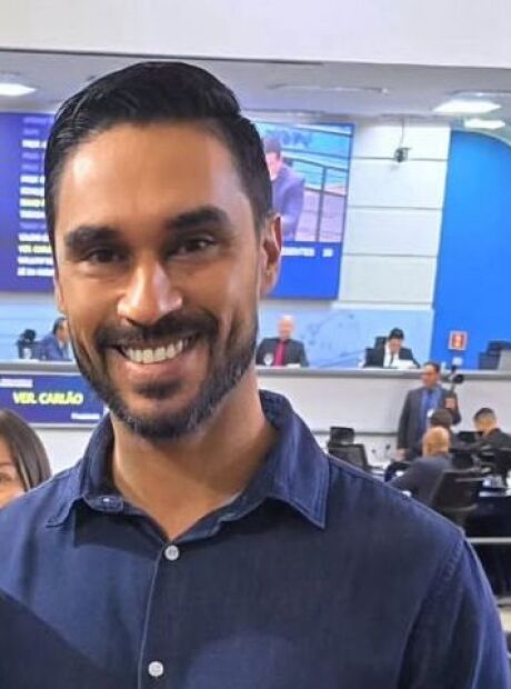 Prefeitura volta com antigo diretor-presidente da Funesp ap&oacute;s sa&iacute;da de Benites