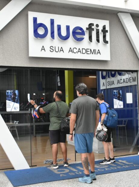 Conselho de Educa&ccedil;&atilde;o F&iacute;sica interdita academias por falta de documentos