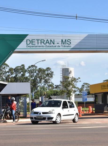 Detran-MS demite servidor investigado pela PF e envolvido em fraudes dos caminh&otilde;es