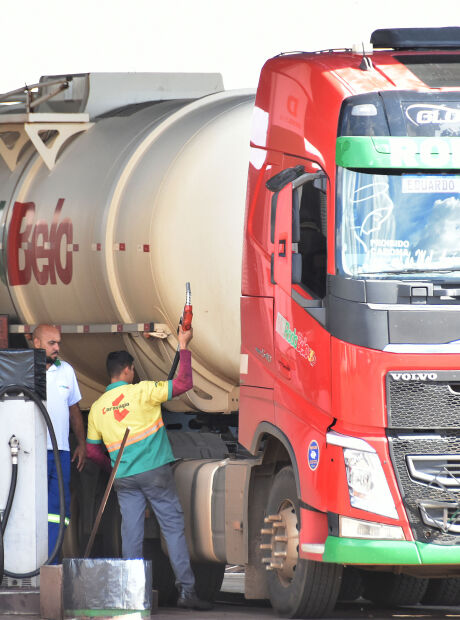 Valor do diesel come&ccedil;a a cair no anel vi&aacute;rio de Campo Grande