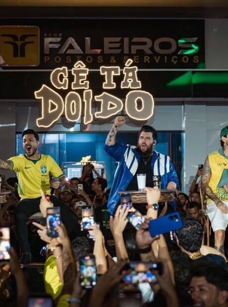 Dupla que fez show gratuito em Campo Grande fatura R$ 1,5 milh&atilde;o de prefeituras do interior