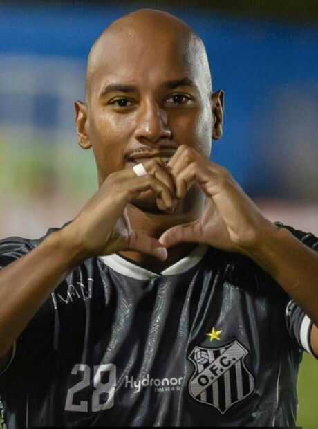 Alex Choco brilha, Oper&aacute;rio volta a vencer e embola a briga pela classifica&ccedil;&atilde;o