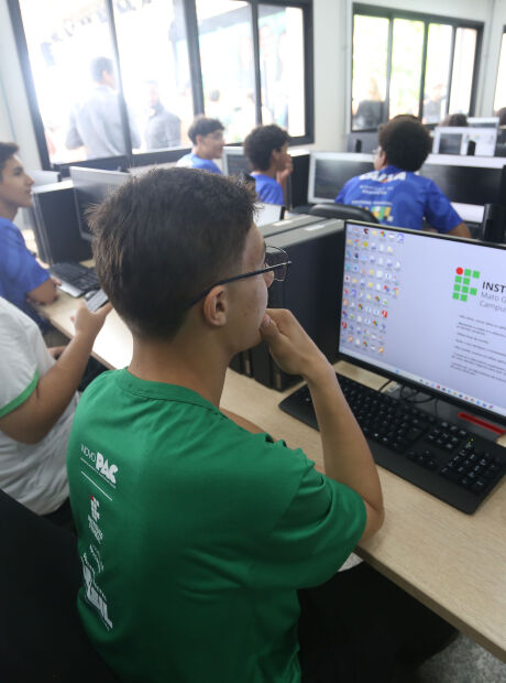 IFMS volta a oferecer comida aos alunos ap&oacute;s suspens&atilde;o do servi&ccedil;o