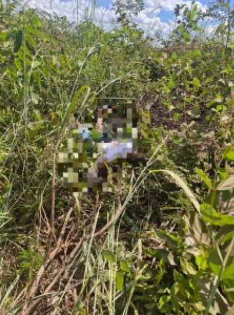 Jovem &eacute; torturado e morto com 32 facadas em MS; pol&iacute;cia prende sete suspeitos pelo crime