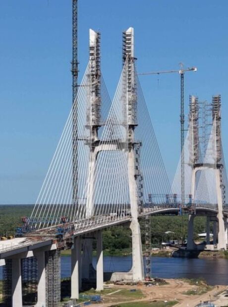 Obras da ponte da Rota Bioc&ecirc;anica entram na reta final para unir Brasil e Paraguai
