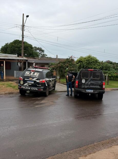Pol&iacute;cia desmantela grupo envolvido em furtos de caminhonetes na fronteira de MS