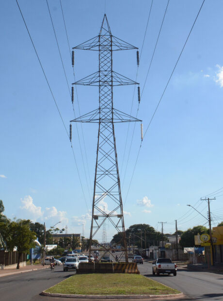 Furto de energia em 2026 poderia abastecer 65 mil casas por um ano em MS