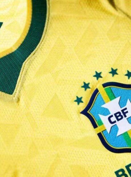 Neymar est&aacute; na Copa? Ancelotti anuncia os 26 convocados agora
