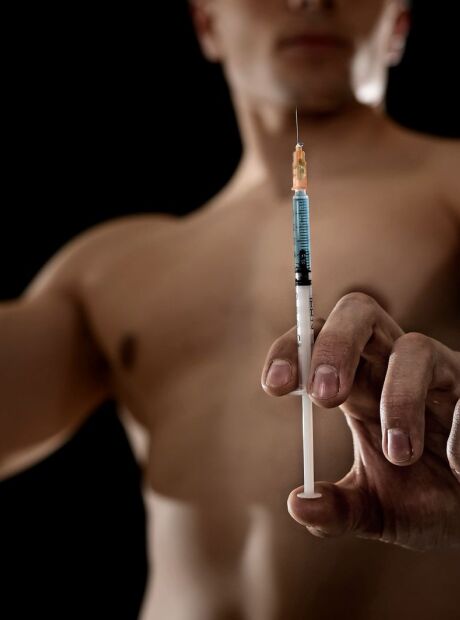 Voc&ecirc; sabia que n&atilde;o existe dose segura de anabolizantes para ganho de massa muscular?