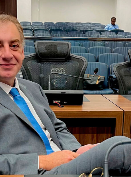 Burocracia pode ajudar deputado do PL que chefiava jogo do bicho e perdeu mandato