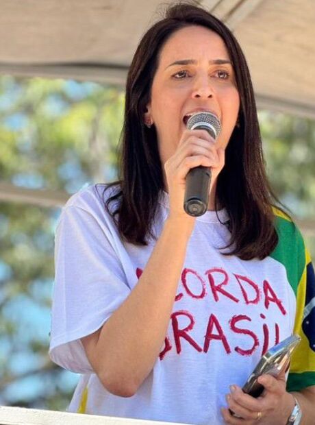 Vice-prefeita prop&otilde;e pena de pris&atilde;o perp&eacute;tua para abusadores