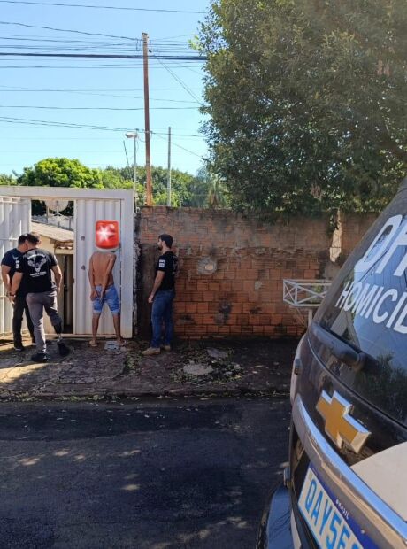 Pol&iacute;cia Civil prende suspeitos que mataram homem no Inferninho, em Campo Grande