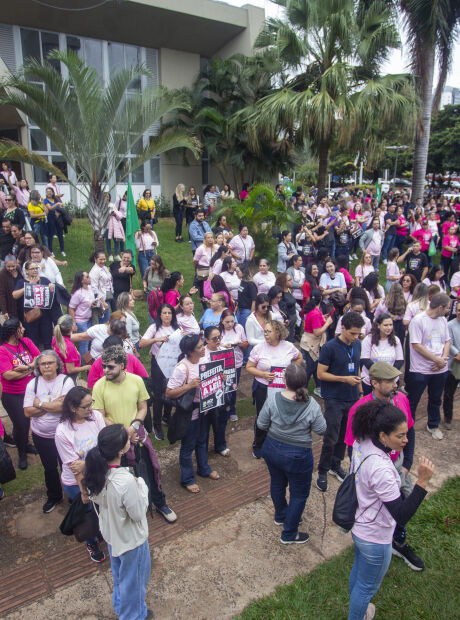 Campo Grande cai para 6&ordm; no ranking salarial dos professores