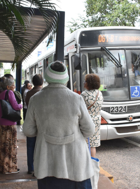 Prefeitura ter&aacute; 180 dias para tentar "salvar" concess&atilde;o do transporte