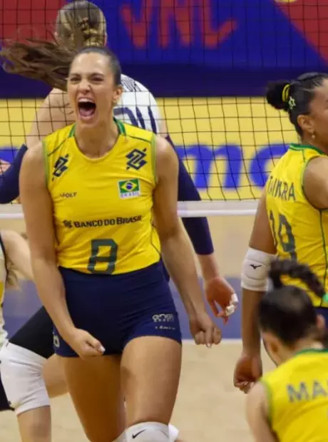 Sele&ccedil;&atilde;o feminina de v&ocirc;lei vence joga&ccedil;o de cinco sets e encerra invencibilidade da It&aacute;lia